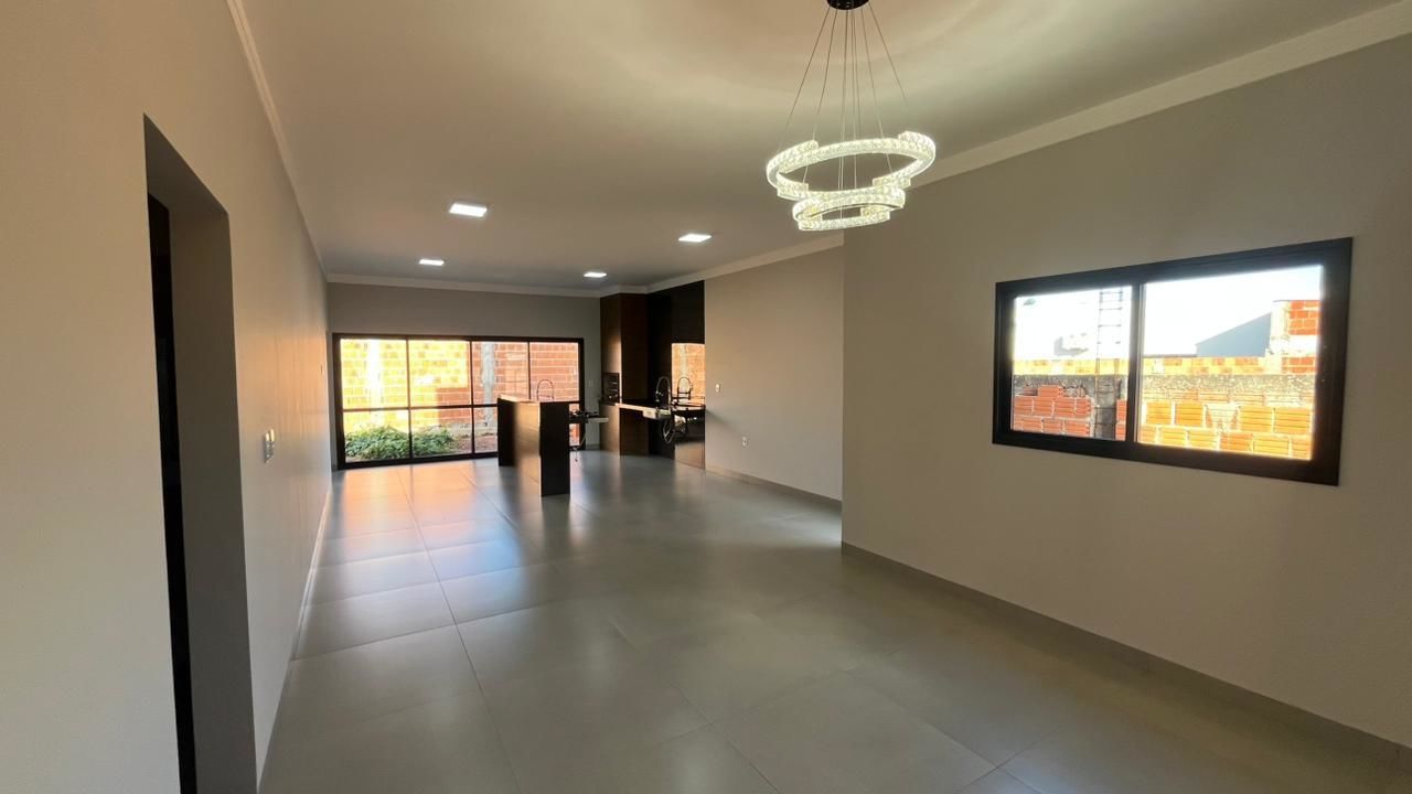 Display 8b4c52a5 2916 4fa3 b992 91b86f3454cb