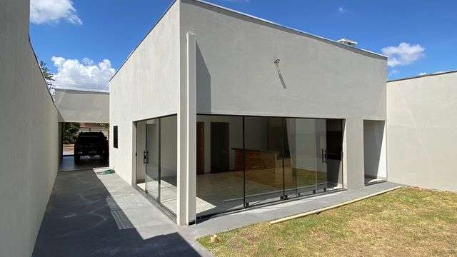 FACHADA FUNDOS